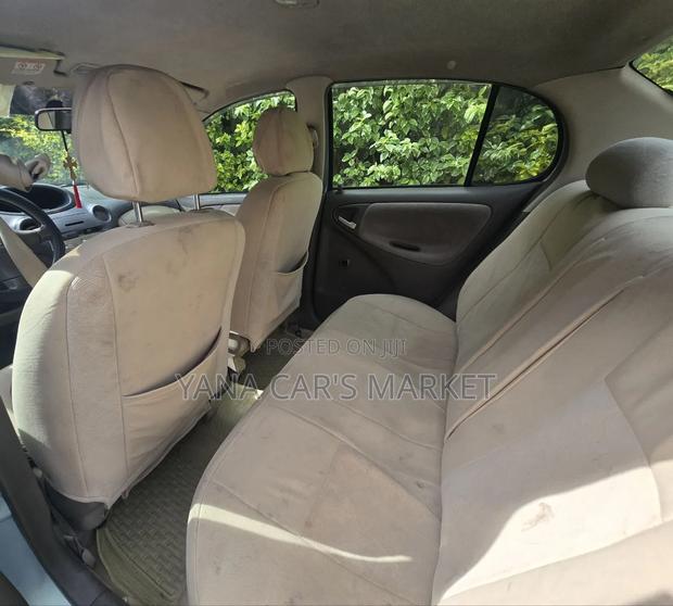 Toyota Platz 2005 Blue