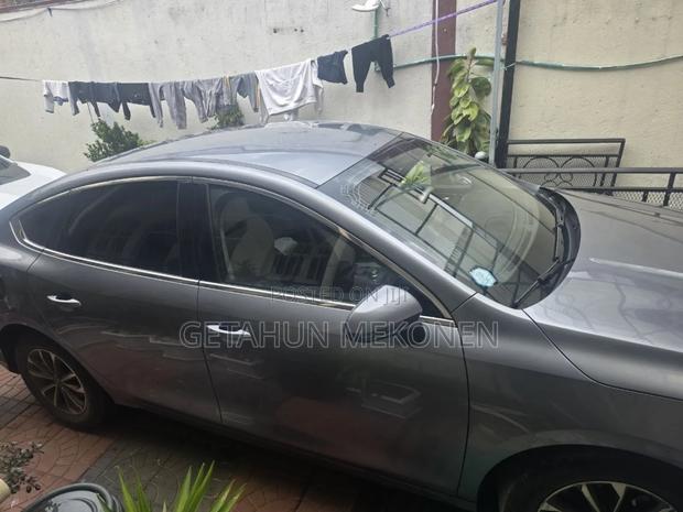 BYD Destroyer 05 DM-i 1.5 Hybrid FWD 2025 Gray