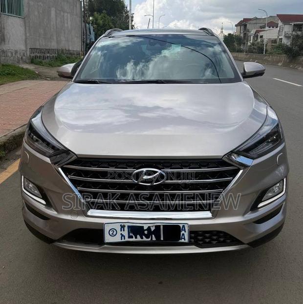 Hyundai Tucson 2020 Gold