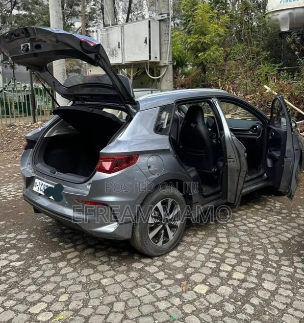 New BYD E2 43 kWh 94 hp FWD 2025