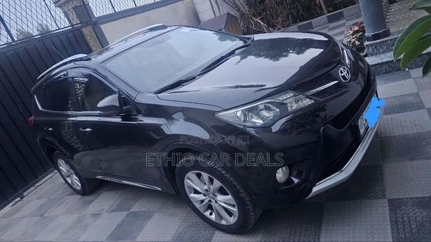 Toyota RAV4 2015 Black