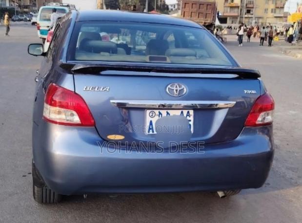 Toyota Belta 2008 Blue