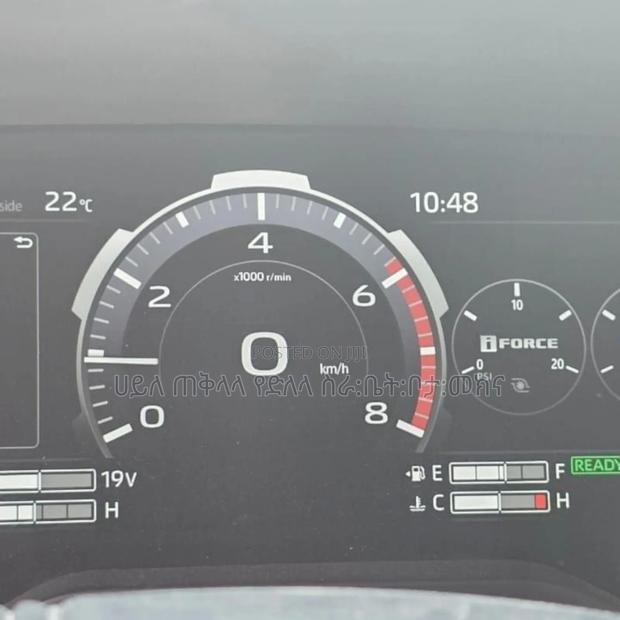 Toyota Sequoia 2024 White