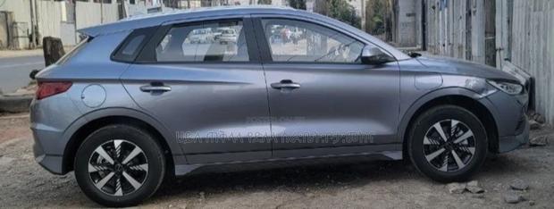BYD E2 43 kWh 94 hp FWD 2025 Gray