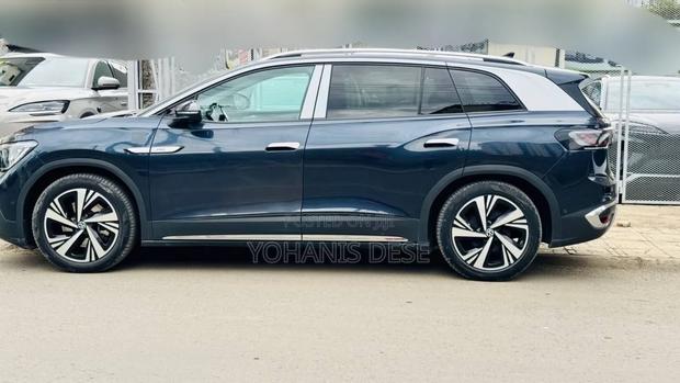 Volkswagen ID.6 2022 Teal
