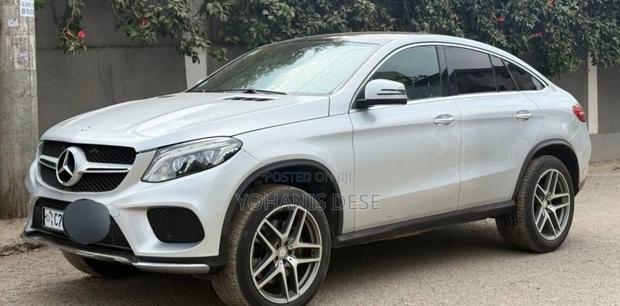 Mercedes-Benz GLE-Class 2016 Gray