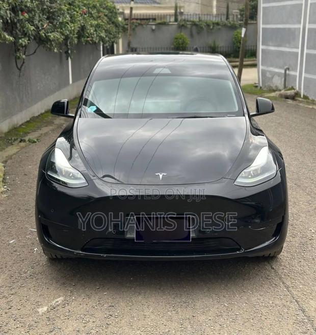 Tesla Model Y 2024 Matt Black
