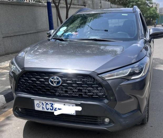 Toyota Corolla Cross Hybrid 2023