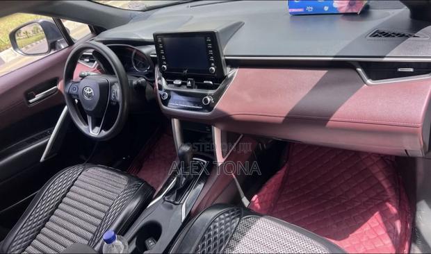 Toyota Corolla Cross Hybrid 2023