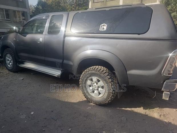 Toyota Hilux 2008 Black