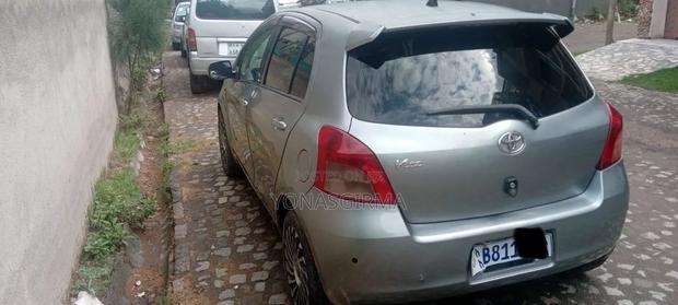 Toyota Yaris 2006 Silver