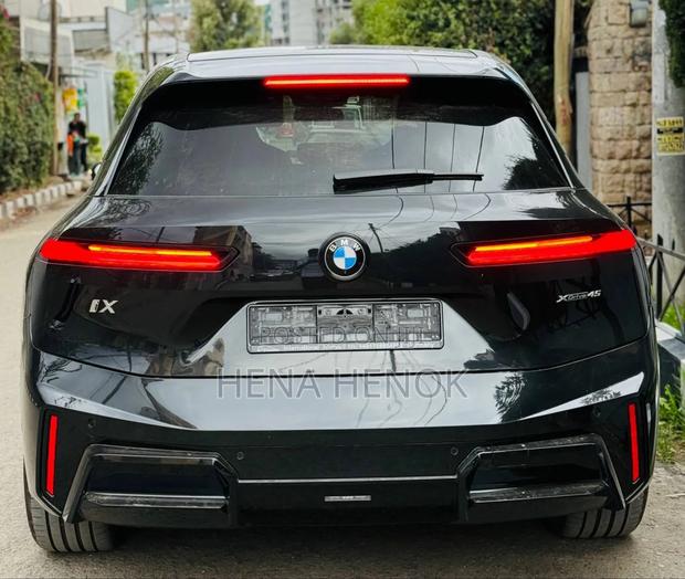 BMW iX 2025 Black