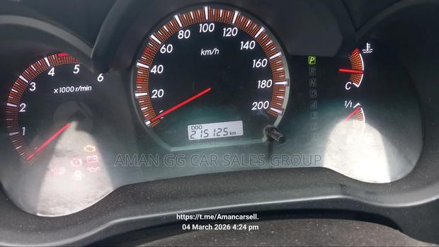 Toyota Hilux 2015 Teal