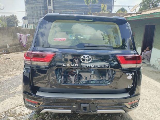 New Toyota Land Cruiser 2023 Pearl