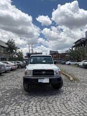 Toyota Land Cruiser 2012 White for sale