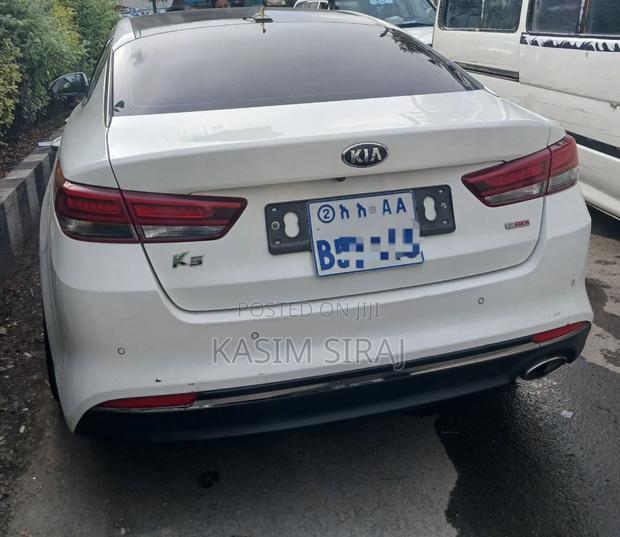 Kia K5 2.0 T-GDI 2017 White