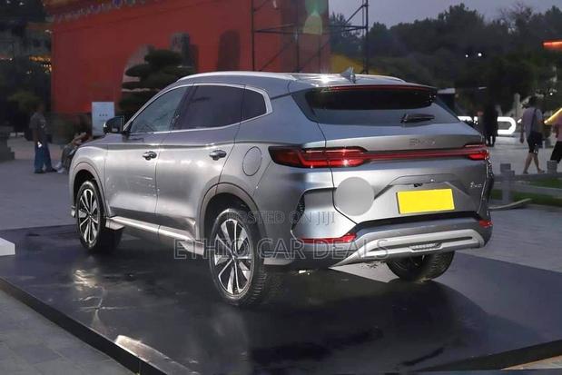 New BYD Song Plus 2024 Gray