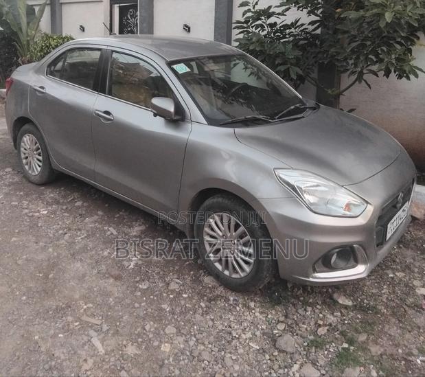Suzuki Dzire 2022 Silver