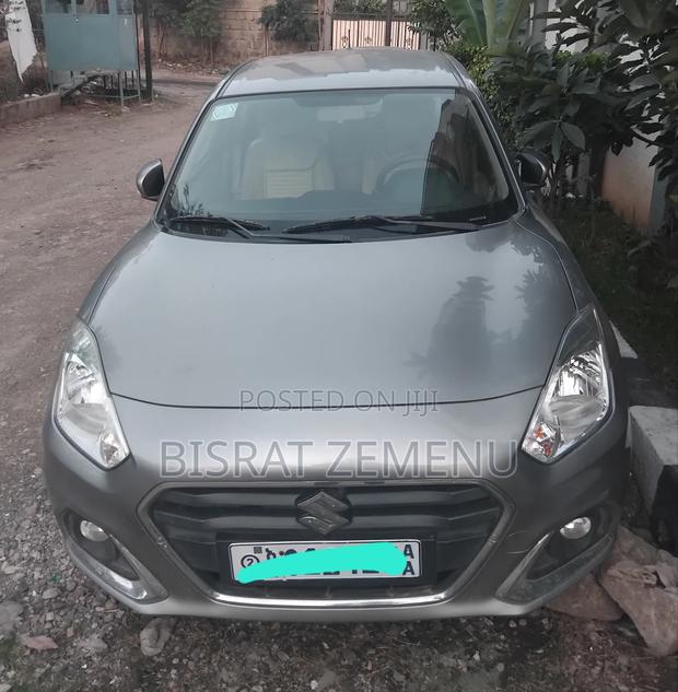 Suzuki Dzire 2022 Silver