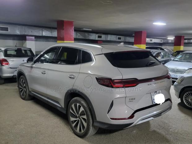 BYD Song Plus DM-i 2024 Teal