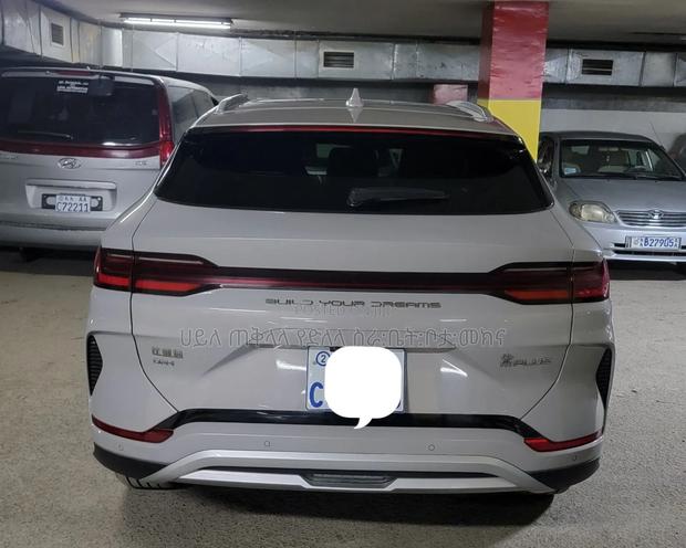 BYD Song Plus DM-i 2024 Teal