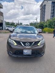 Nissan Qashqai 2017 Brown for sale