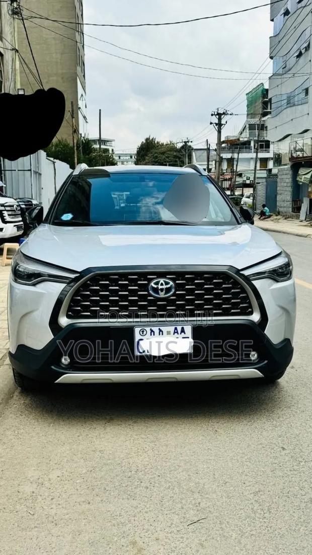 Toyota Corolla Cross 2023 White