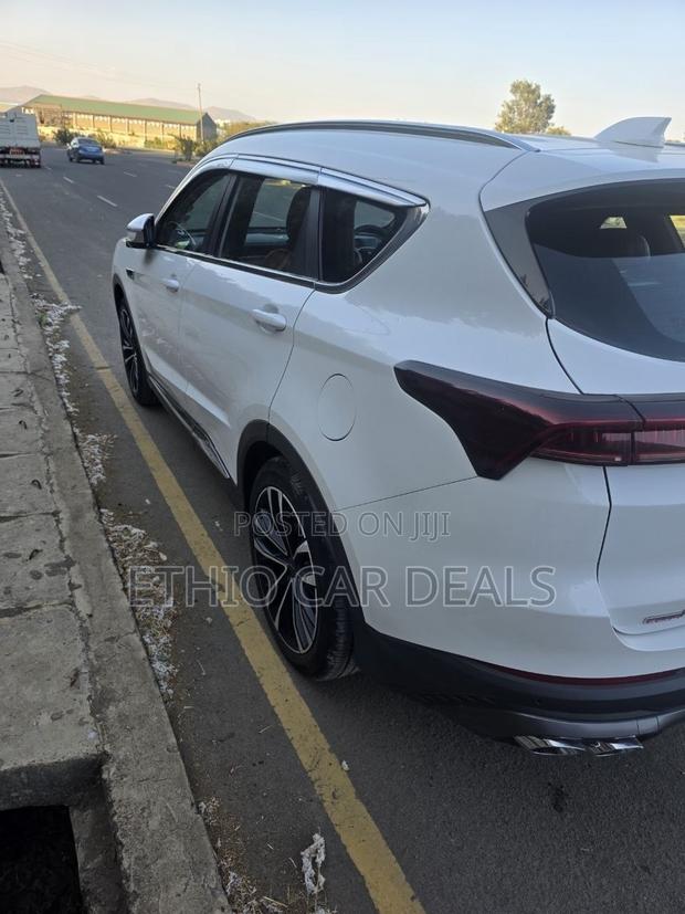 Jetour X70 Plus 2023 White