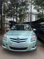 Toyota Yaris 2010 Green for sale