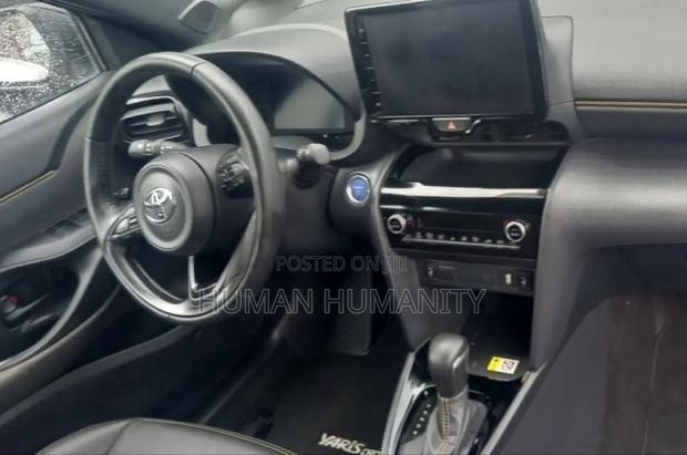 Toyota Yaris Cross 2022 White