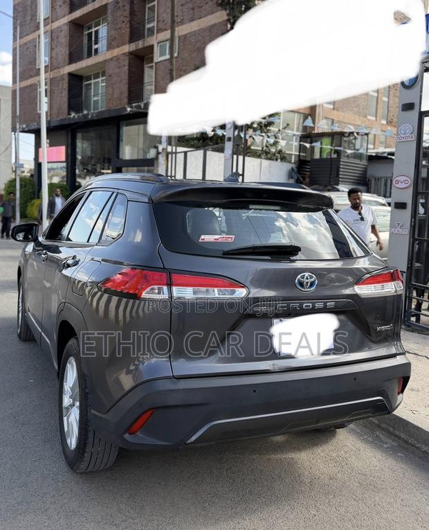 Toyota Corolla Cross Hybrid 2025 Black