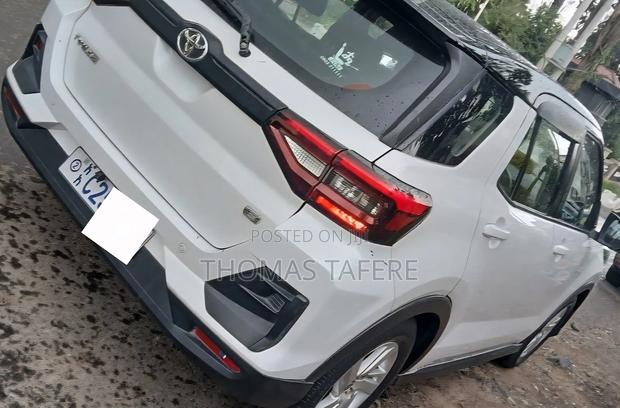 Toyota Raize 2023 White