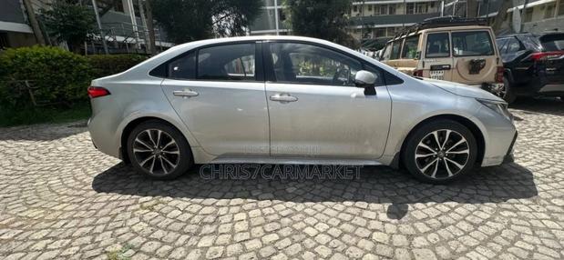 Toyota Corolla L 2022 Silver