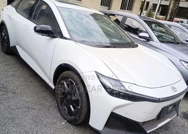 Toyota bZ3 2024 White
