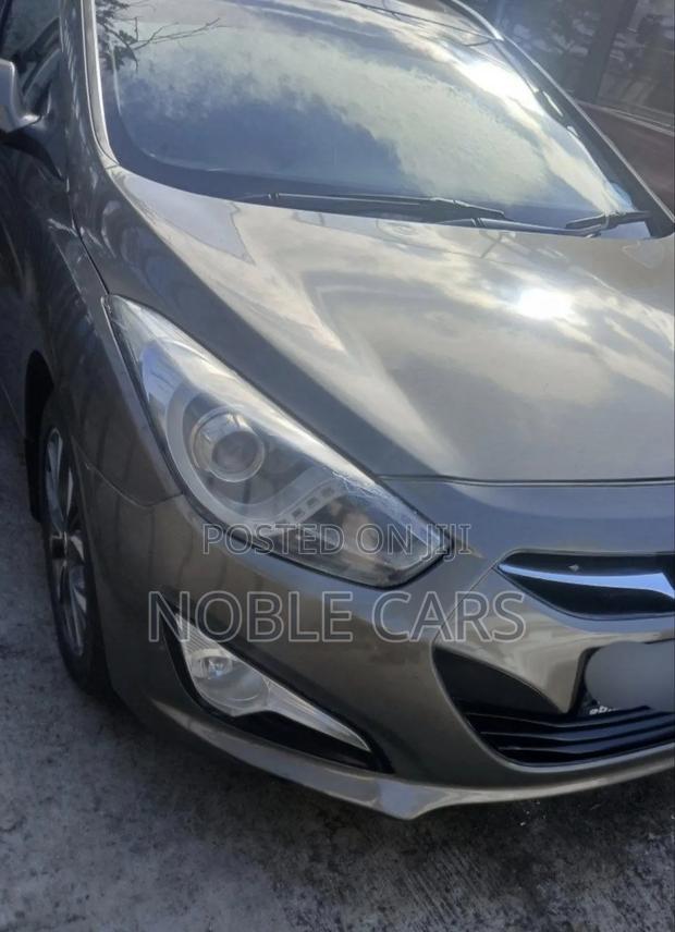 Hyundai i40 1.6 GDI Wagon 2014 Gold