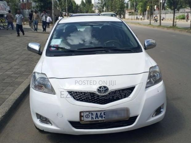 Toyota Yaris 2008 Ivory