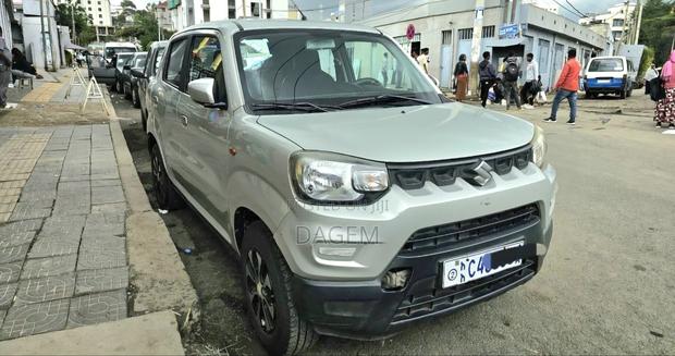 Suzuki S-Presso 2021 Silver