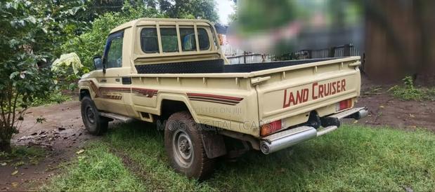 Toyota Land Cruiser 79 Series 2011 Beige
