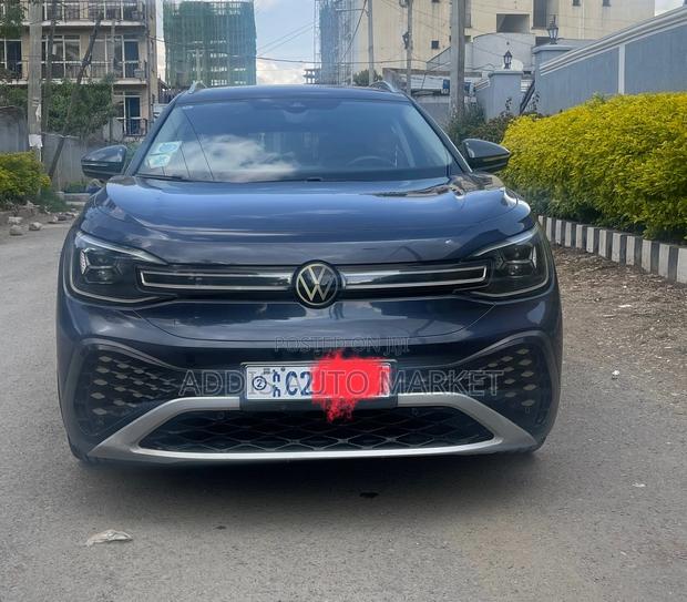 Volkswagen ID.6 2022 Black
