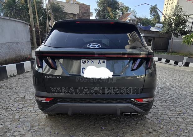 Hyundai Tucson 2022 Gray