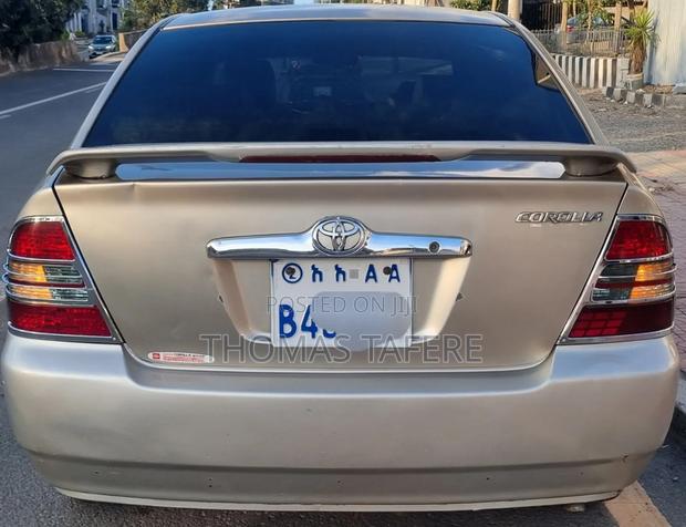 Toyota Corolla 2003 Gold