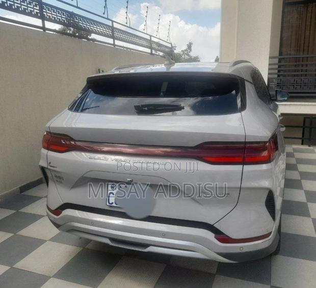 BYD Song Plus DM-i 2024 White