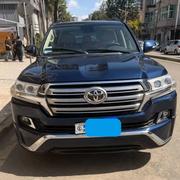 Toyota Land Cruiser 2017 Maroon for sale