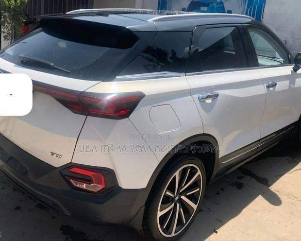 Bestune T77 1.2 FWD 2022 Ivory