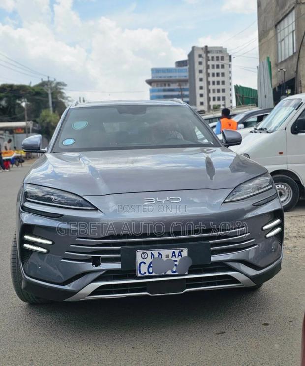 BYD Song Plus DM-i 2025