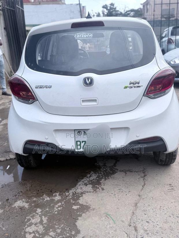 Changan BenBen E-Star 2023 White