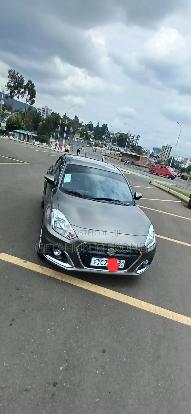 Suzuki Dzire 2022 Gray