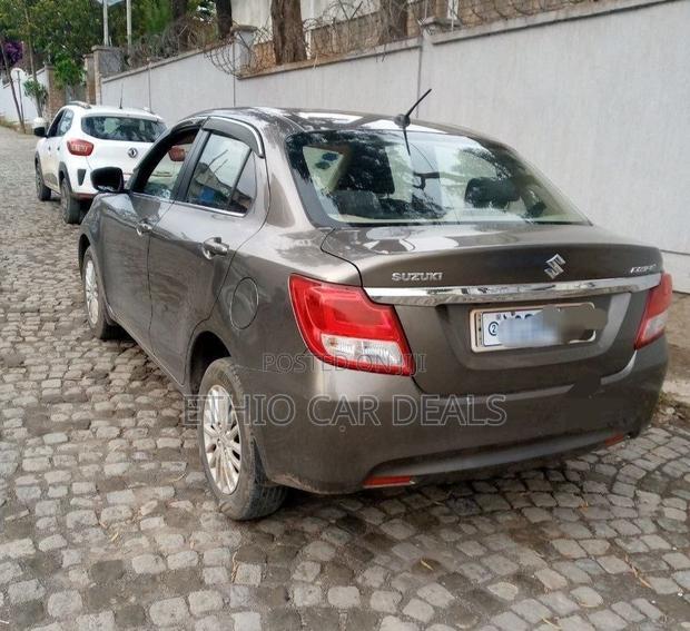 Suzuki Dzire 2022 Brown