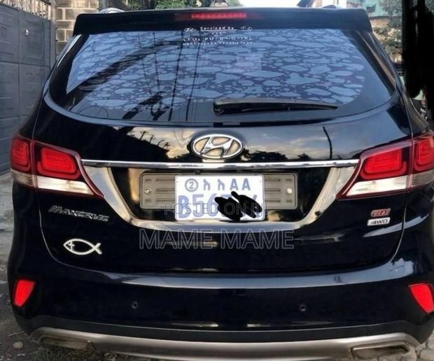 Hyundai Santa Fe 2017 Black