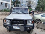 Toyota Land Cruiser 2018 White for sale